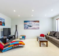 SURFSIDE GETAWAY IN PICTURESQUE INVERLOCH - Tourism Gold Coast
