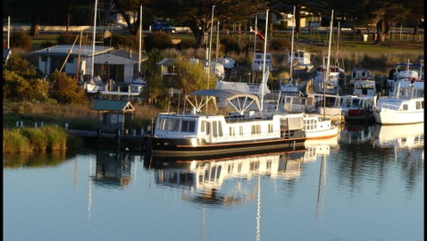 Swamp Fox Luxury 2BR Dutch Barge - Tourism Gold Coast 0