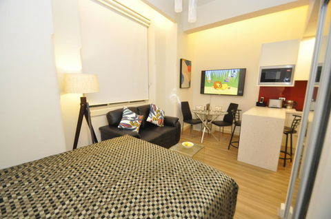 Sydney CBD Studio Apartment 503BRG - Tourism Gold Coast 2