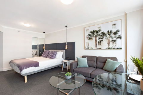Sydney CBD Studio Apartment With Stunning View Of Darling Harbour (1704 KNT) - Tourism Gold Coast 1
