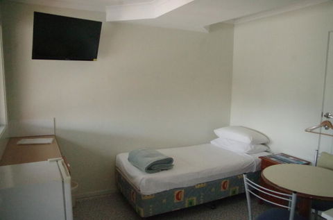 T's Resort & Motel - Tourism Gold Coast 3
