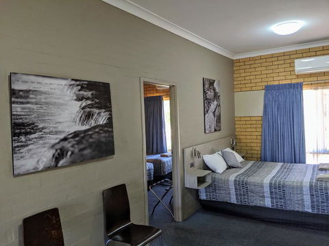 Tallarook Motor Inn - Tourism Gold Coast 1