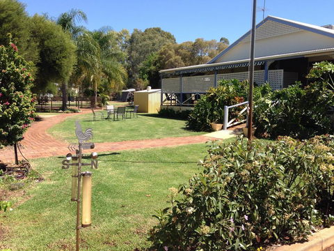 Tambo Mill Motel & Caravan Park - Tourism Gold Coast 1