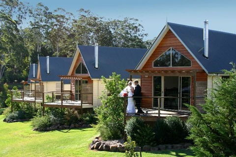 Tamborine Gardens - Tourism Gold Coast 0