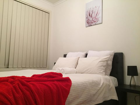 Tasha's Apartments On Kerry - Tourism Gold Coast 0