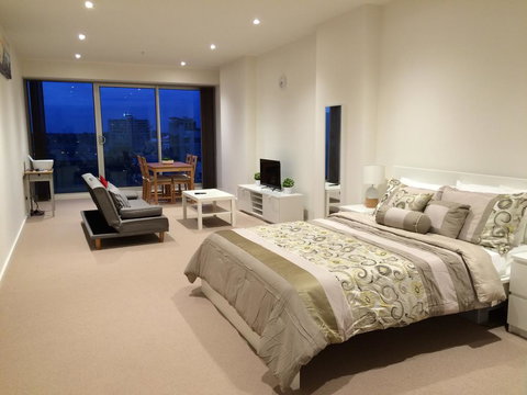 Tasha's Apartments On Morphett - Tourism Gold Coast 0