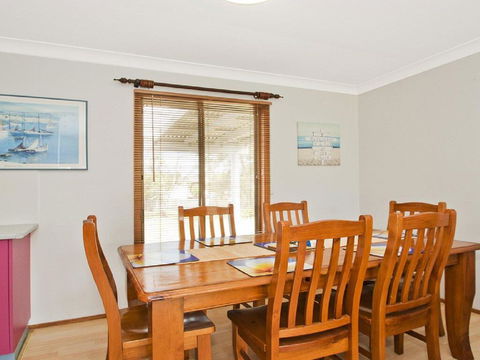 Tea Tree Cottage - Great Yard For Pets And Kids - Tourism Gold Coast 2