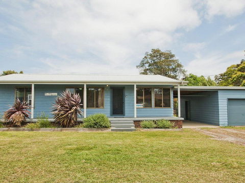 Tea Tree Cottage - Great Yard For Pets And Kids - Tourism Gold Coast 0