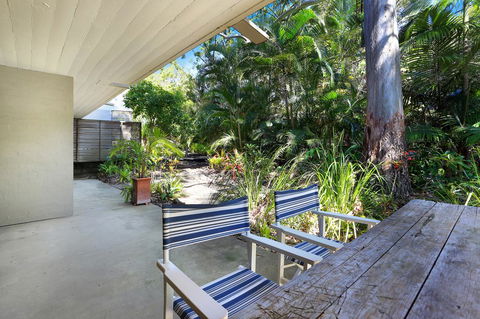 Tea Trees - Tourism Gold Coast 1