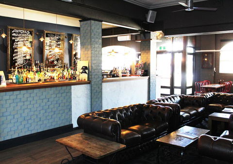 The Astor Hotel Motel - Tourism Gold Coast 1