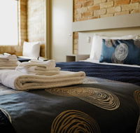 The Australian Hotel Motel - Tourism Gold Coast