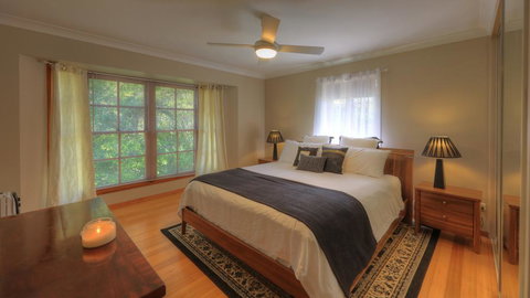 The Avenue At Montville Gracious House - Tourism Gold Coast 3