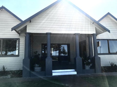 The Beach House & Villas - Tourism Gold Coast 1