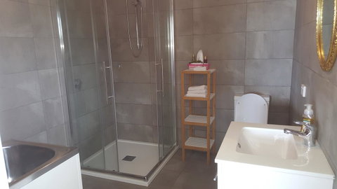 AppleBay Guest House - Tourism Gold Coast 8