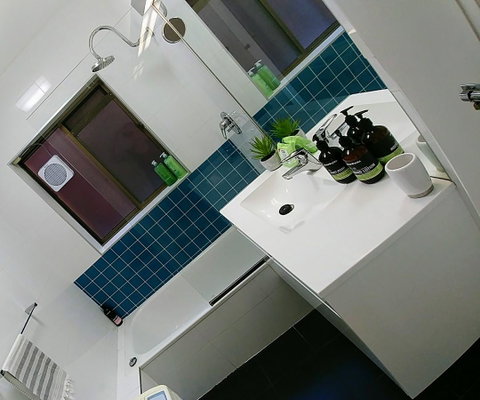 The View 2 Bed Unit With Stunning Hobart Outlook - Tourism Gold Coast 14