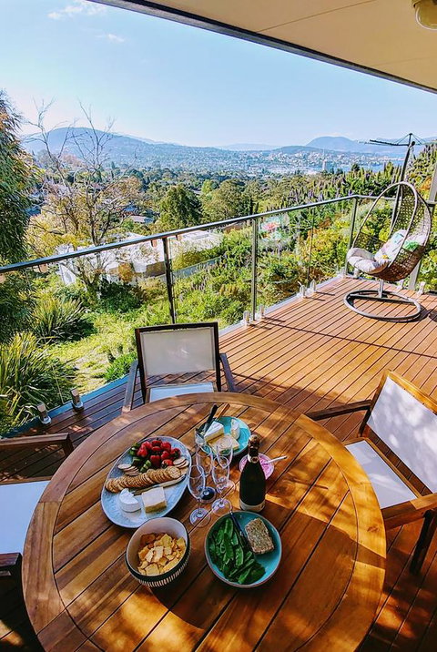 The View 2 Bed Unit With Stunning Hobart Outlook - Tourism Gold Coast 21