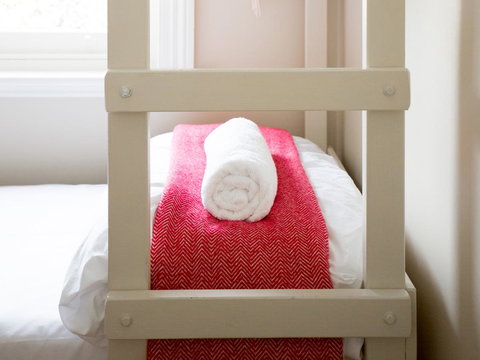 Montacute Boutique Bunkhouse - Tourism Gold Coast 13