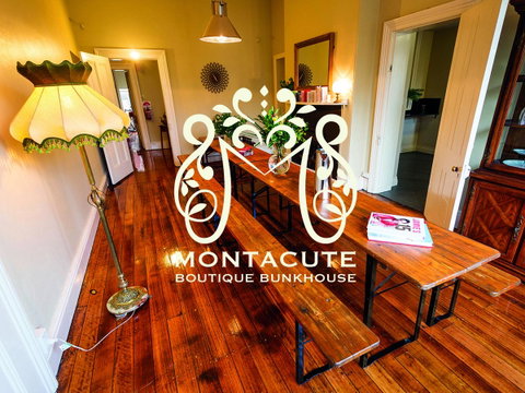 Montacute Boutique Bunkhouse - Tourism Gold Coast 0