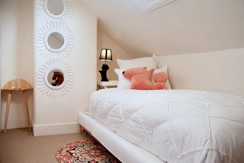 Lotus Gogh Apartment - Tourism Gold Coast 23