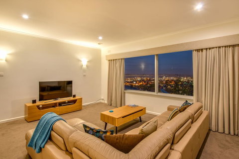 City Lights - Tourism Gold Coast 1
