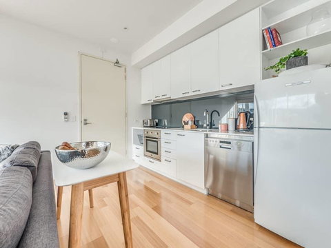 Marina View Apartment - Tourism Gold Coast 10