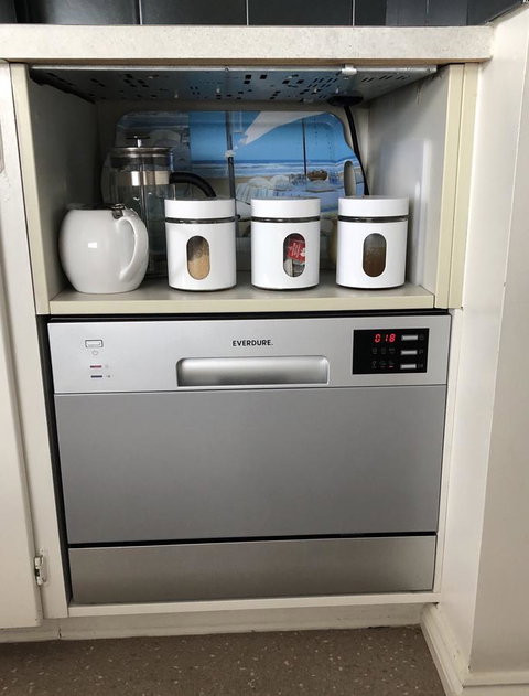 KINGFISHER COTTAGE Beachfront At The Binalong Bay - Tourism Gold Coast 1