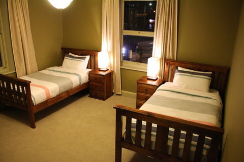 The Tasmanian Inn - Tourism Gold Coast 42