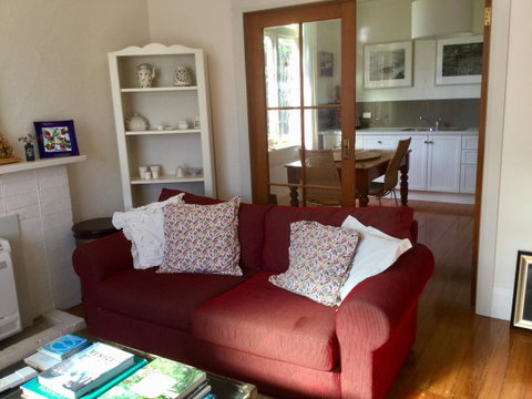 Sandy Bay Cottage - Tourism Gold Coast 1