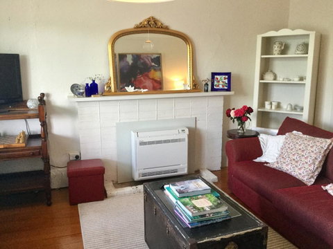 Sandy Bay Cottage - Tourism Gold Coast 2