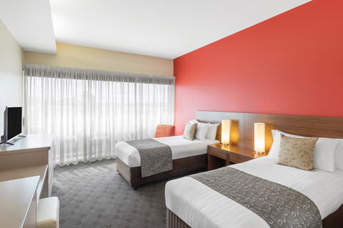 Travelodge Hotel Hobart Airport - Tourism Gold Coast 7