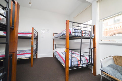 The Brunswick Hotel - Tourism Gold Coast 2