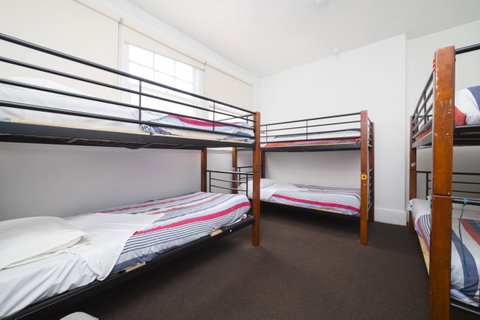 The Brunswick Hotel - Tourism Gold Coast 33