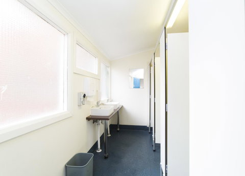 The Brunswick Hotel - Tourism Gold Coast 24