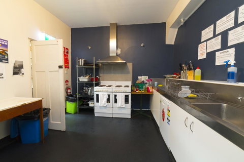 The Brunswick Hotel - Tourism Gold Coast 22