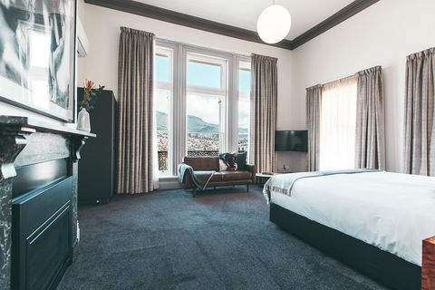 Maylands Lodge - Tourism Gold Coast 3