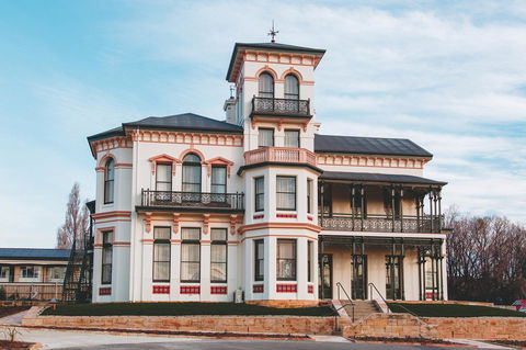 Maylands Lodge - Tourism Gold Coast 17