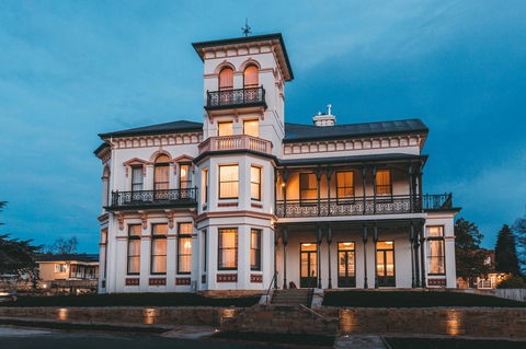 Maylands Lodge - Tourism Gold Coast 1