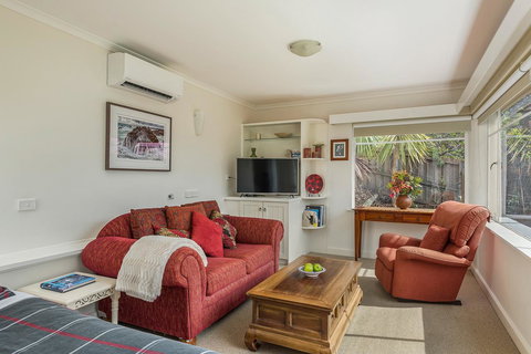 Moonrise View Apartment - Tourism Gold Coast 1