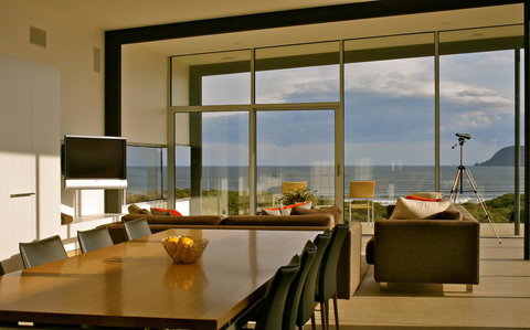 Cloudy Bay Beach House - Gold Coast 1