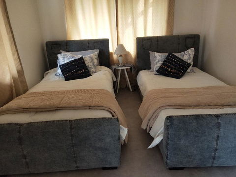 Wanderlust Cottage - Tourism Gold Coast 7