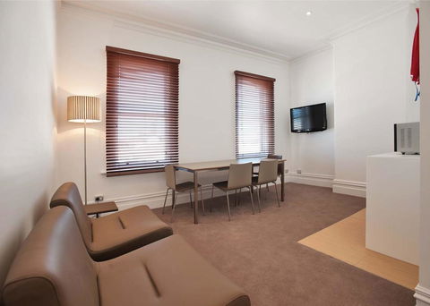 Ikon Hotel - Tourism Gold Coast 17