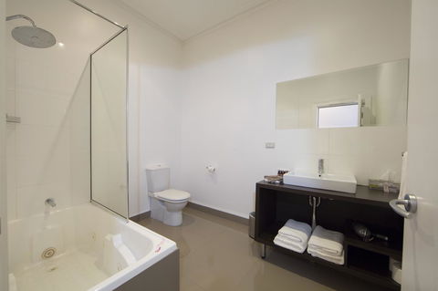 Ikon Hotel - Tourism Gold Coast 14