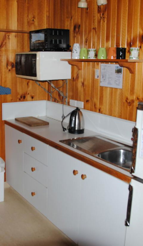 The Wombat Cottage - Tourism Gold Coast 11