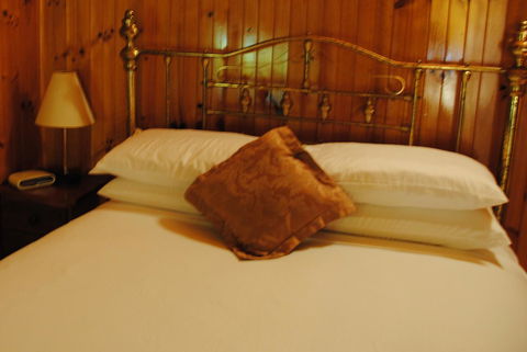 The Wombat Cottage - Tourism Gold Coast 9