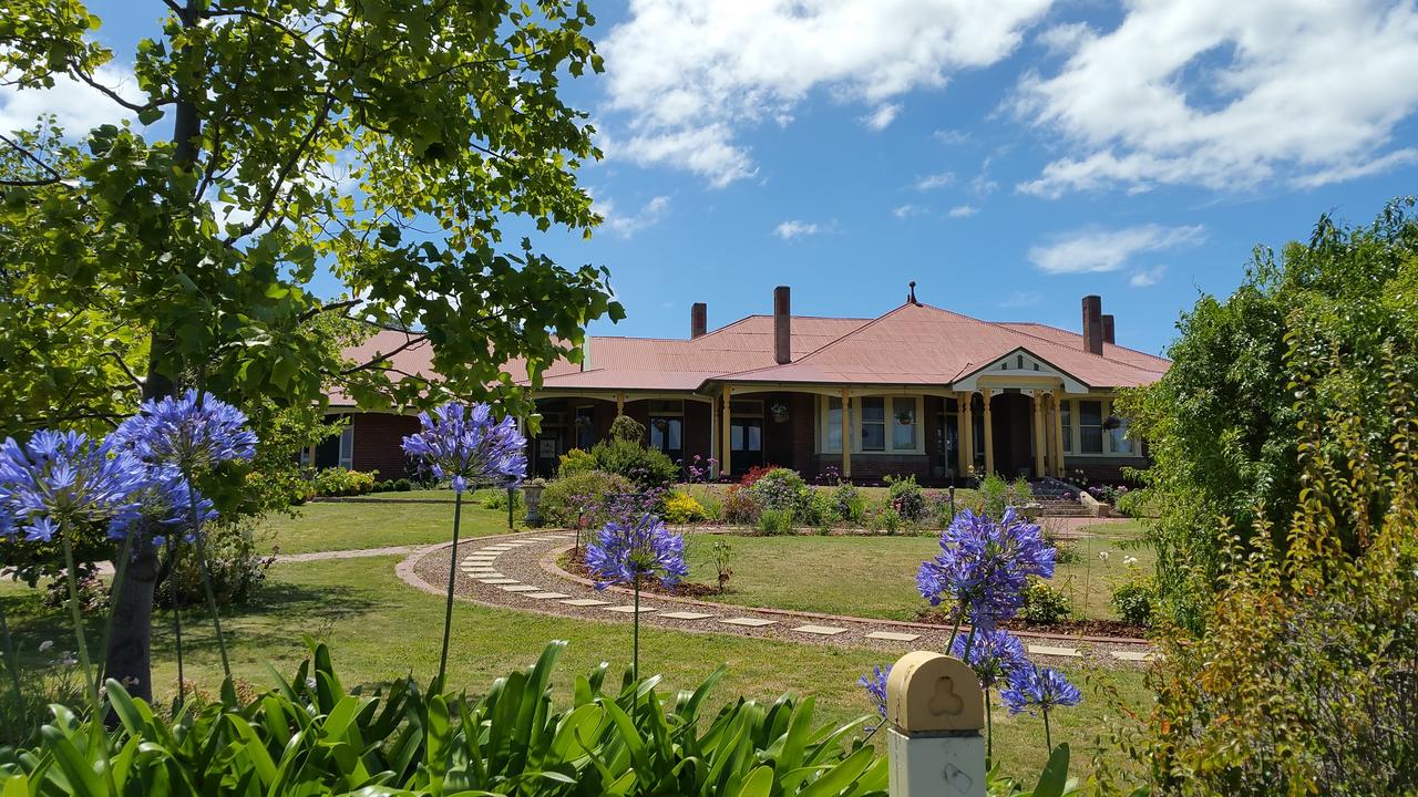 Oakdowns TAS Tourism Gold Coast
