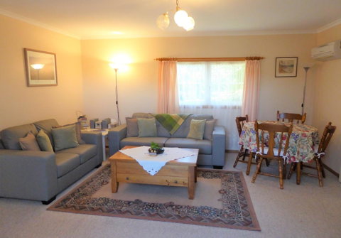 Tamar River Retreat - Tourism Gold Coast 8