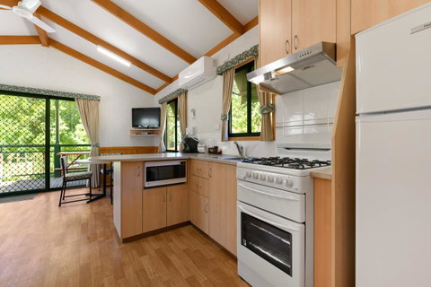 Bright Riverside Holiday Park - Tourism Gold Coast 22