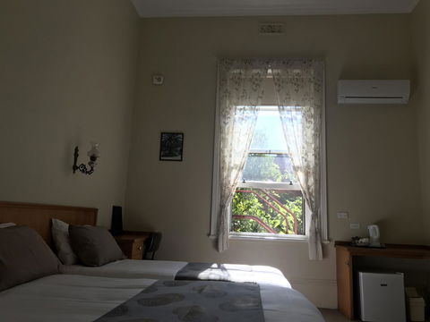 Campbell St Lodge - Tourism Gold Coast 13