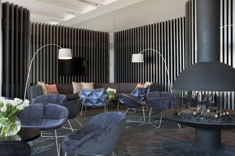 Crown Metropol Melbourne - Tourism Gold Coast 9