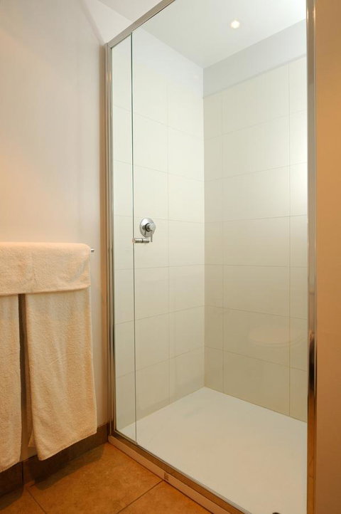 The Victoria Apartments - Tourism Gold Coast 1